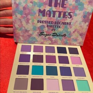 WOW POSHMARK - Authentic Sugar Drizzle The Mattes 20 Pan Eyeshadow Palette
